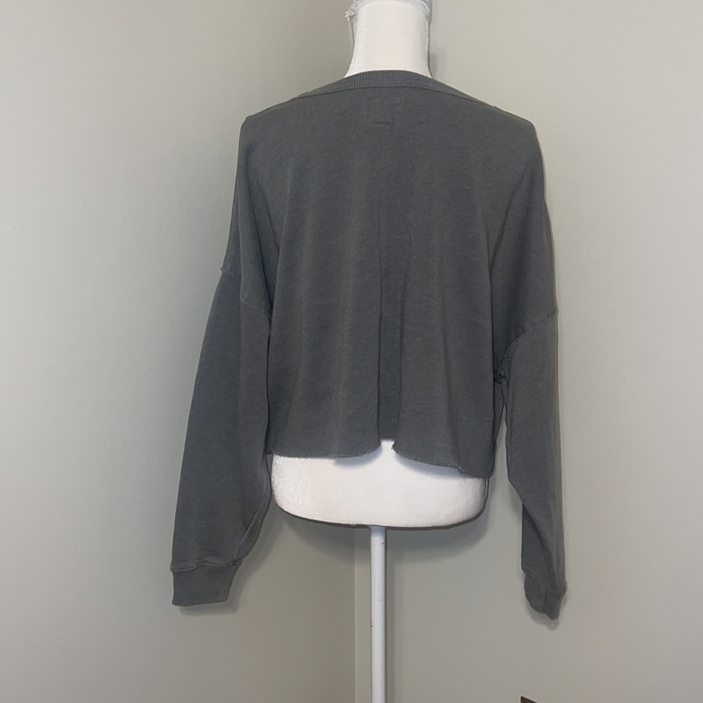 Cropped Pullover - image 4